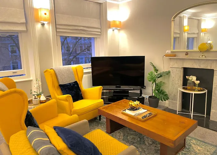 Beaufort Gardens Apartment In Knightsbridge